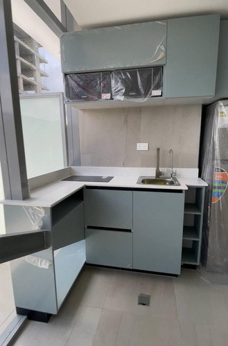 Oficina En Alquiler En Las Mercedes Torre Cfm