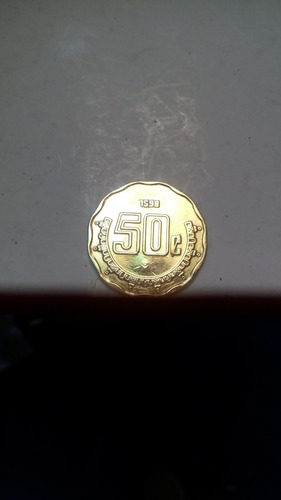 Imagen 2 de 8 de Moneda De 50 Centavos Mx Fecha Mal Acuñada (1598)