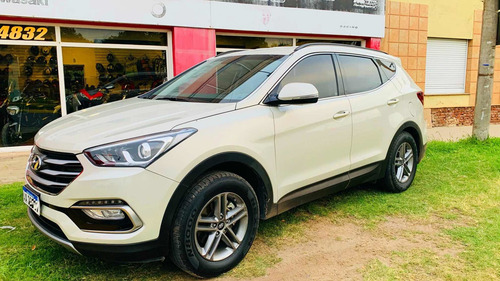 Hyundai Santa Fe 2.4 Seguridad 7as 6at 2wd 2016