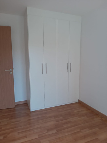 Venta Con Renta, 2 Dormitorios ,cordón Sur