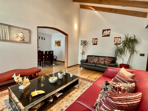 Casa En Venta Sin Comisión De 7 Dorm. En Las Condes