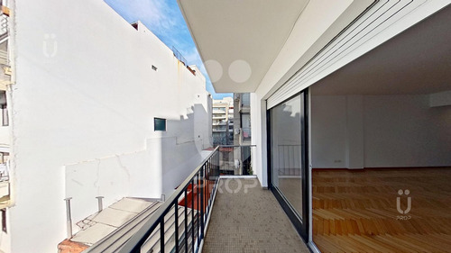 Departamento En Venta Tres Ambientes En Palermo Soho.