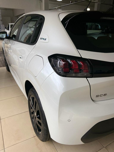 Imagen 10 de 16 de Peugeot 208 1.6l Style