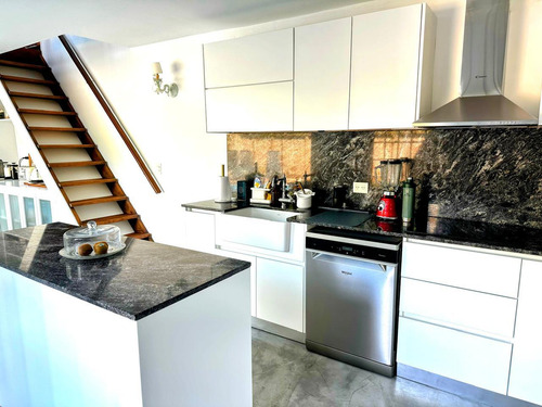 Casa En Venta En Acassuso Barrio Parque Aguirre 3 Dormitorios