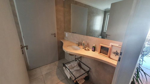 ¡impecable 3 Ambientes Con Cochera Y Amenities Y Mucha Luz !