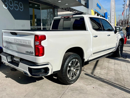 Chevrolet Silverado HIGH COUNTRY