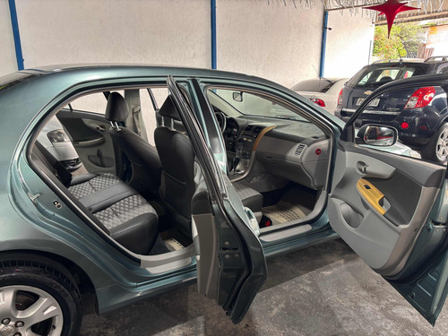 Toyota Corolla 1.8 16v Xei Flex Aut. 4p