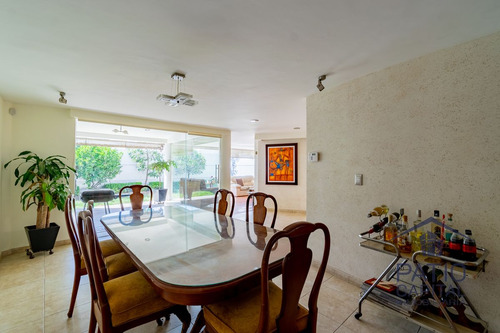 Venta De Casa En Bosque Esmeralda, Atizapán