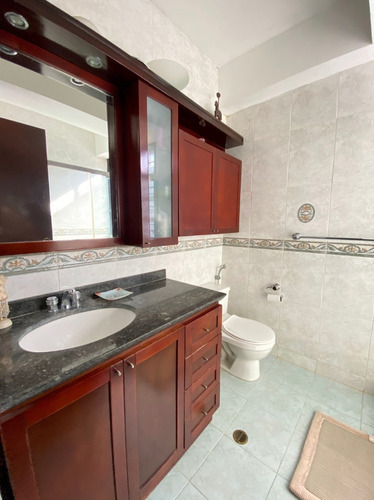 Venta De Town House En La Boyera
