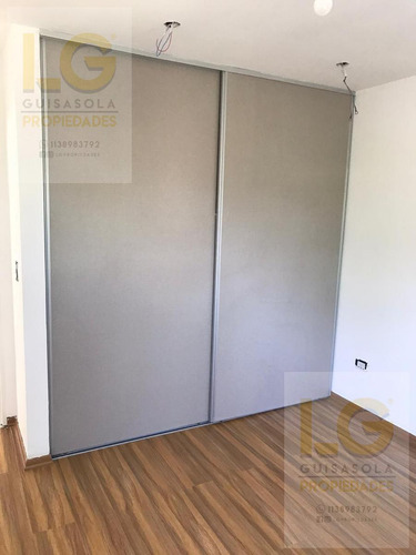 Departamento En Alquiler Dos Ambientes Con Cochera En Berazategui Centro