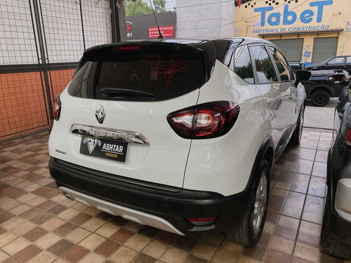 Imagem 12 de 15 de Renault Captur Zen 1.6 16v 5p Mec 2018