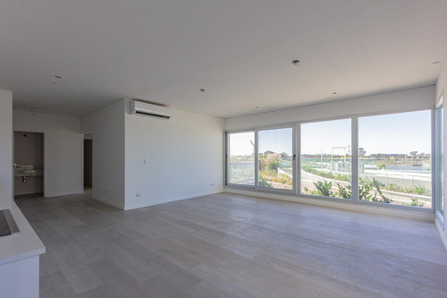 Venta Semipiso 3 Ambientes Remeros Beach Con Patio