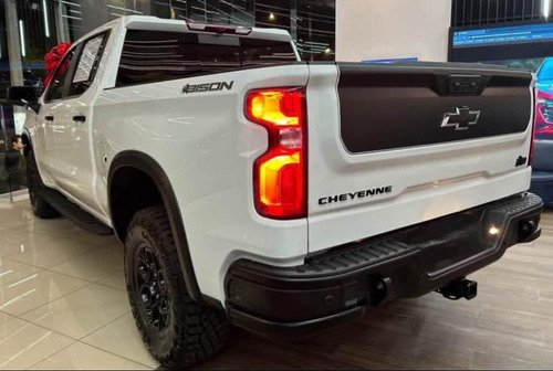 Chevrolet Cheyenne 6.2 Doble Cab Zr2 Bison 4X4 At