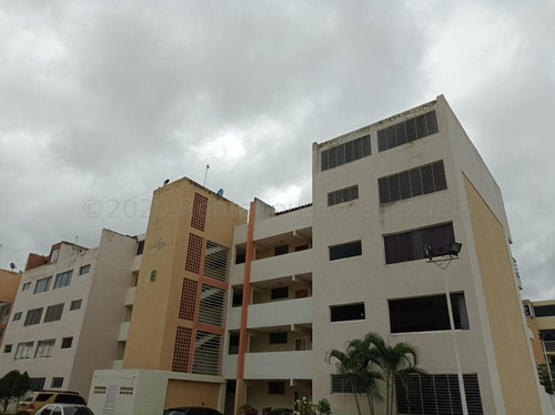 Apartamento En Venta Ubicado En Yuma San Diego Carabobo 23-17087, Eloisa Mejia