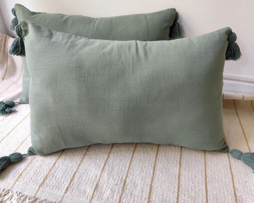 Almohadón Tusor Borlas 53 X 36 Cm Myjuanna Verde Seco Tusor