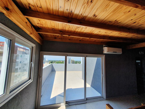 Venta De Departamento En Alvear Y Humberto Primo - Quilmes. Se Ofrece Financiación!