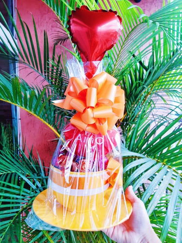 Imagem 2 de 5 de Cesta Xícara Chocolate Bombons Cacau Show Presente Especial