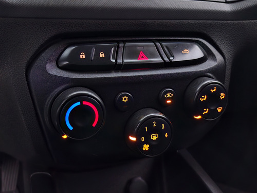 Chevrolet Onix 1.0 FLEX MANUAL