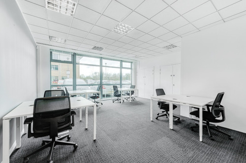 Renta De Oficina Privada Para 5 Personas En Regus Palmas Torre Esmeralda Ii