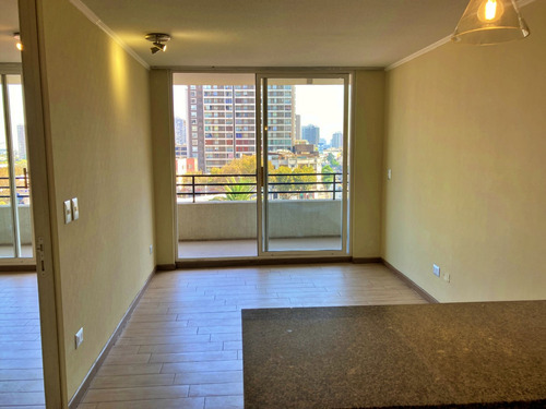 Condell / Irarrázaval 7mo Piso, 2 Dorm 2 Baños 1 Box 1 Bd