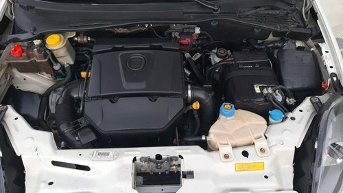 Fiat Punto 2013 1.6 16v Essence Flex 5p