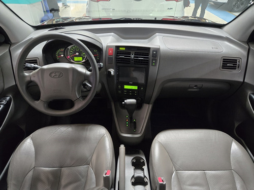 Hyundai Tucson 2.0 MPFI GLS 16V 143CV 2WD GASOLINA 4P AUTOMÁTICO