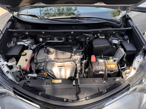 Toyota RAV4 2.5 Le At