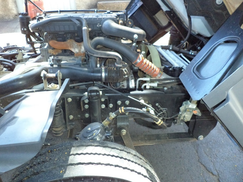 Mercedes Benz Accelo 815