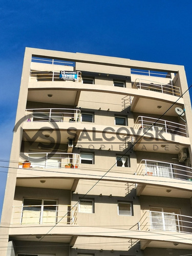 Imagen 2 de 11 de Hermoso Departamento Semipiso De 2 Dormitorios En 5º Piso Con Hermosa Vista A La Ciudad Y El Mar, Puerto Madryn