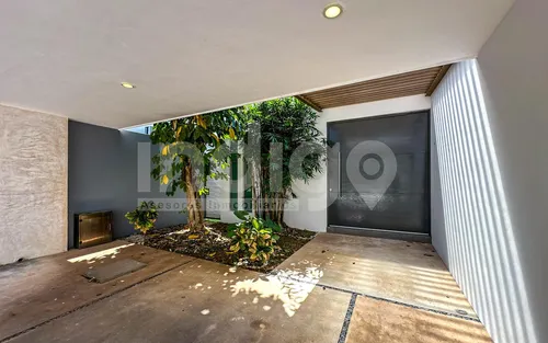 Casa De Una Planta En Venta En Mérida En Privada Arbórea En Conkal