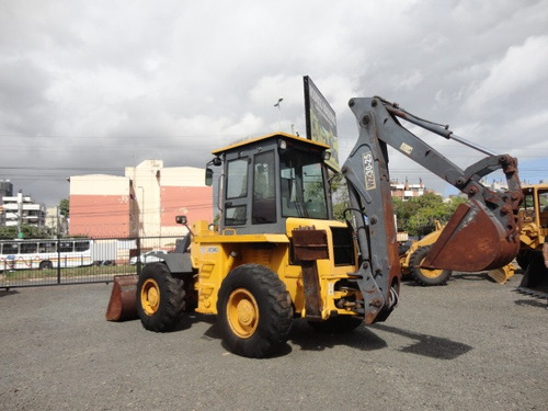 Pá Carregadeira Retroescavadeira Xcmg Wz30-25