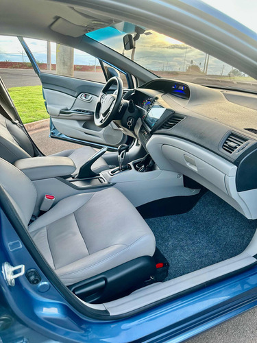 Honda Civic 2.0 Lxr Flex Aut. 4p