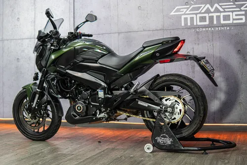 Bajaj Dominar 400 2024