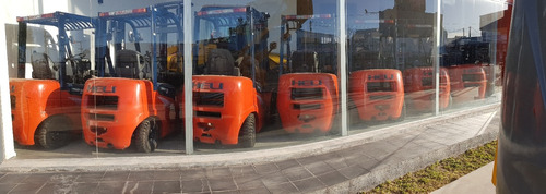 Autoelevador Chl / Heli 2500 Kg A498 Euro3 Triple 4.5 M