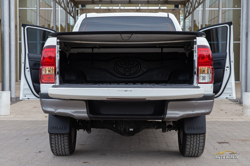 Toyota Hilux Dx
