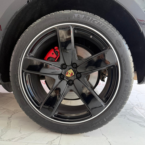 Porsche Macan 3.7 Turbo At