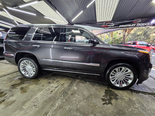 Cadillac Escalade ESV 6.2 Platinum At