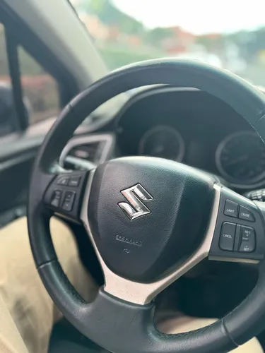 Suzuki S-cross Gl 2wd Mt 1600cc 2ab Abs 4x2