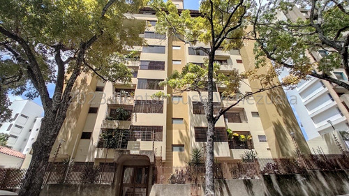  Apartamento En Venta Los Caobos 24-400