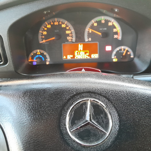 Mercedes-benz Accelo 815 2012 Carroceria Único Dono Km Baix