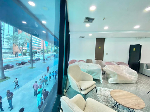 Imagen 3 de 8 de Se Vende Locales Comerciales 201m² En Centro Comercial Lido