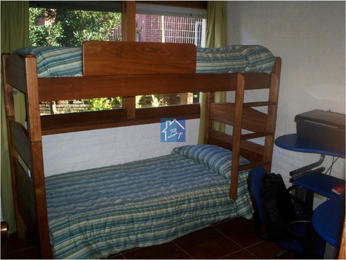 Casa En Punta Del Este, Pinares- Ref: 1077