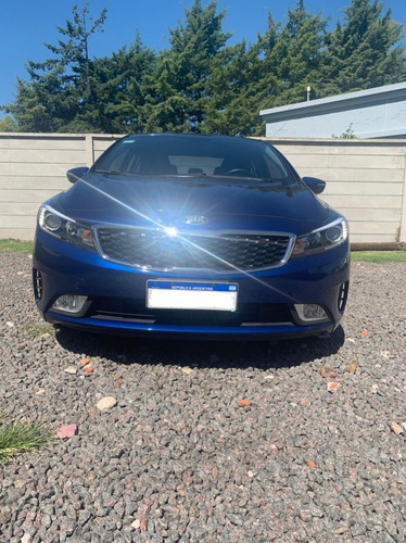 Kia Cerato 2.0 Sx At6 4 P