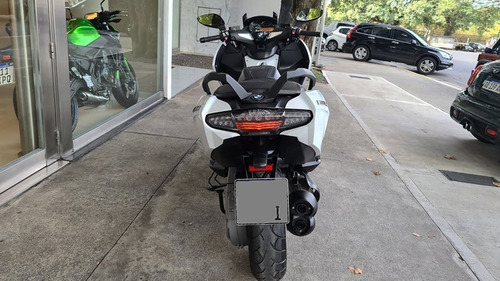 Imagen 8 de 15 de Bmw Gt 650 2017 Abasto Motors