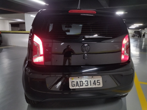 Imagem 5 de 9 de Volkswagen Up! 2016 1.0 Take 5p
