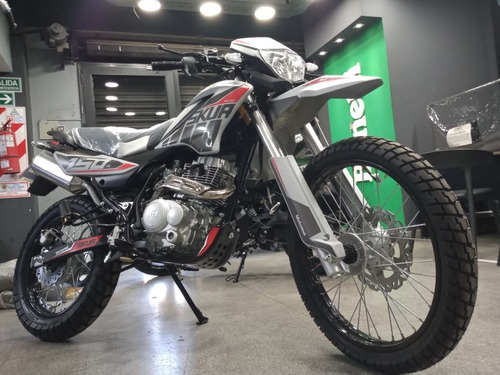 Imagen 2 de 9 de Motomel Skua 150 Silver 0km 2023 Frontera Center Jujuy