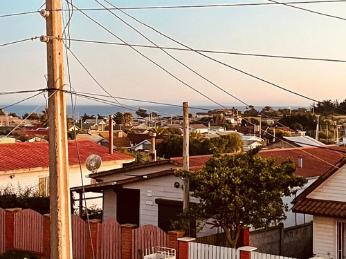 Casa Solida A Una Cuadra De Avenida Principal, Punta De Tra