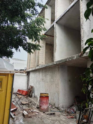 Departamento En Venta En La Colonia México