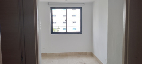 A281 - Apartamento De Lujo En Alquiler En Santo Domingo | 190 M² | 3 Habitaciones | Línea Blanca Y Aires | $2,500 Usd | #foxpiantini