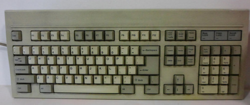 Teclado Vintage Btc Ficha Din Pc Retro Buen Estado Btc-55